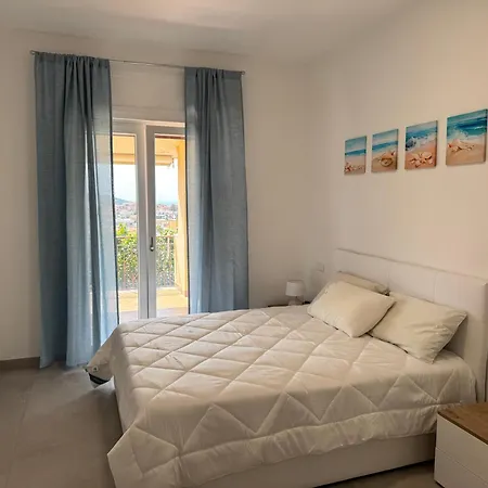 & Garden * 维克艾库塞