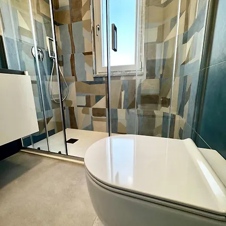 アパート & Garden ヴィーコ・エクエンセ