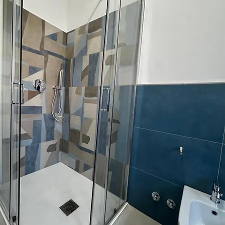 & Garden ヴィーコ・エクエンセ